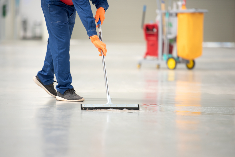 Has there been research on how a clean, well maintained workplace improves employee productivity?